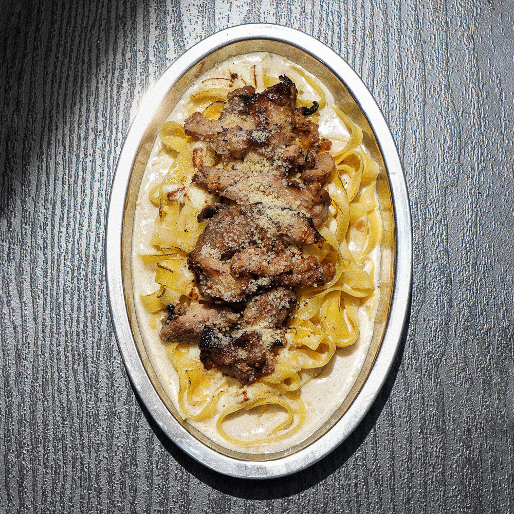 CHICKEN ALFREDO FETTUCCINE