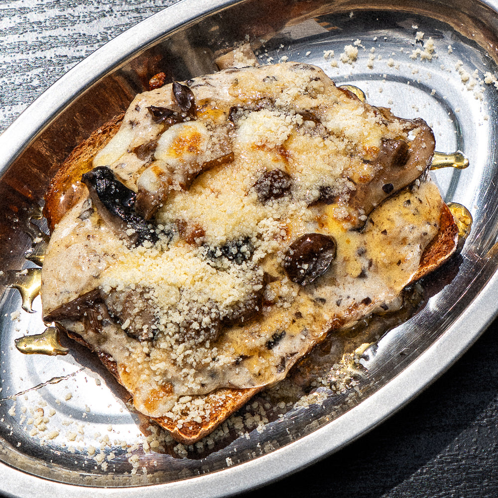 TRUFFLE SOURDOUGH TOAST